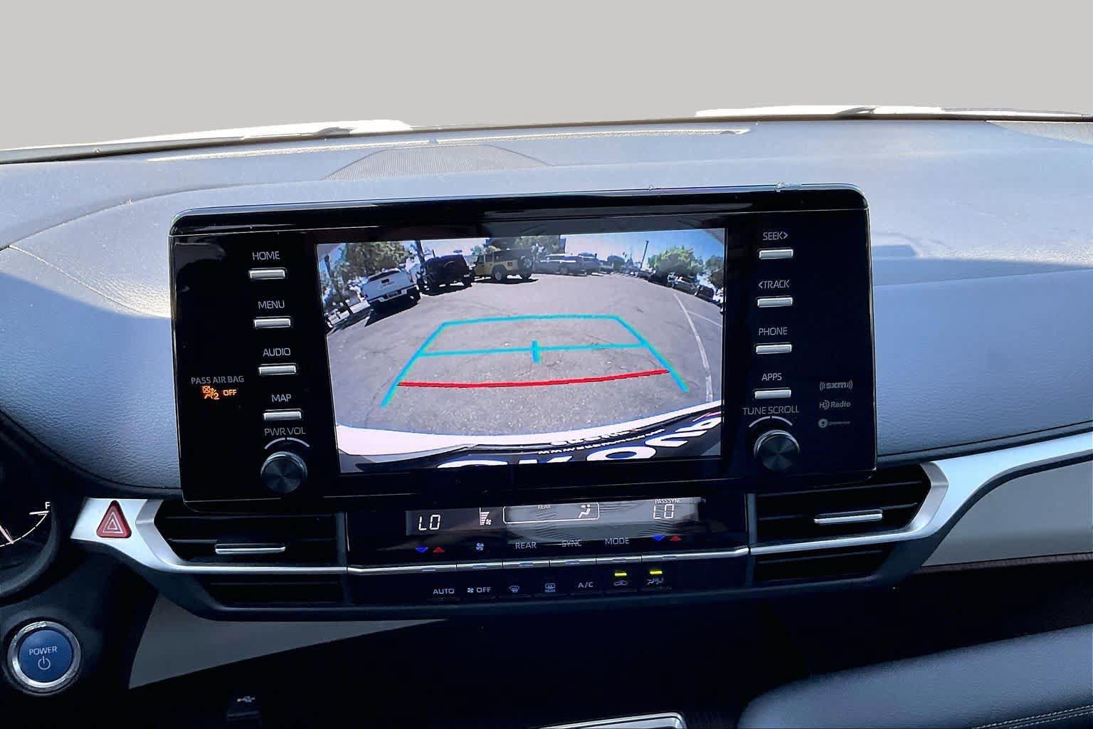 Certified 2022 Toyota Sienna LE FWD image 25