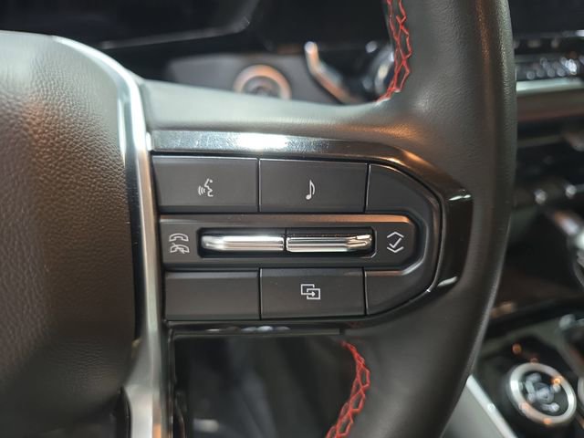 Used 2023 Chevrolet Colorado Z71 w/ Z71 Convenience Package 2 image 21