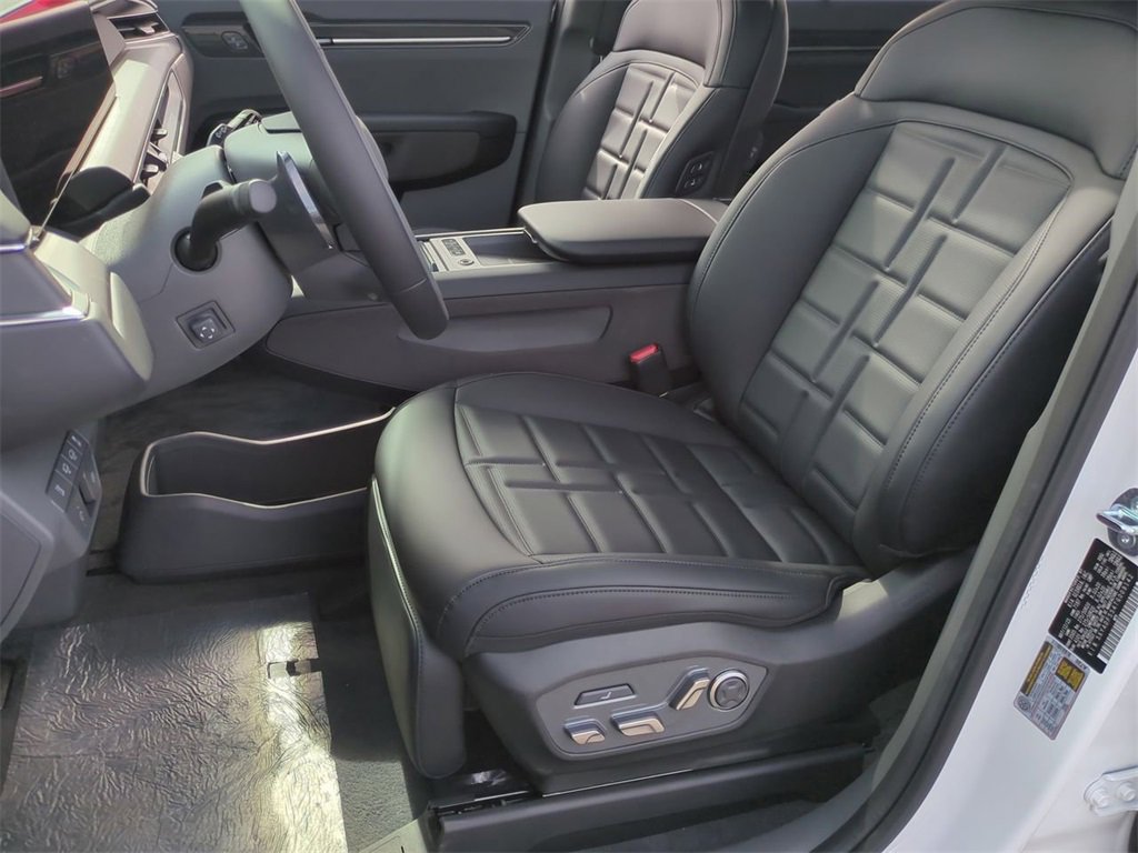 New 2026 Kia EV9 Land w/ Nightfall Edition Package image 28