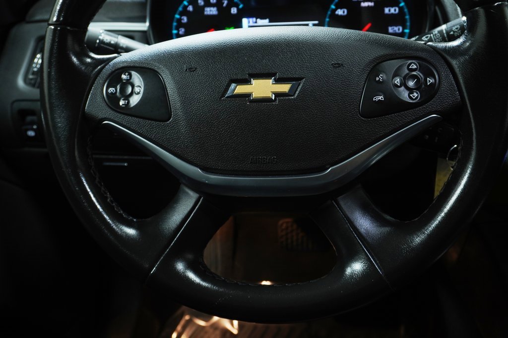 Used 2017 Chevrolet Impala LT image 15