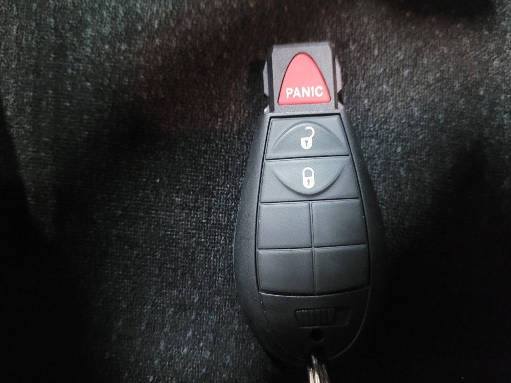 Used 2018 Dodge Grand Caravan SE image 32