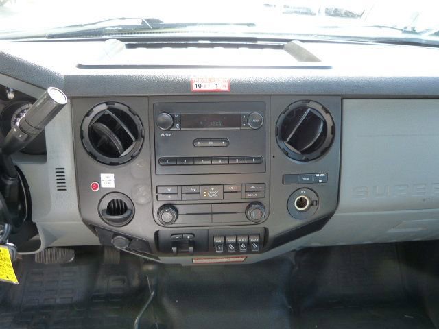 Used 2016 Ford F550 4x4 Regular Cab Super Duty image 39