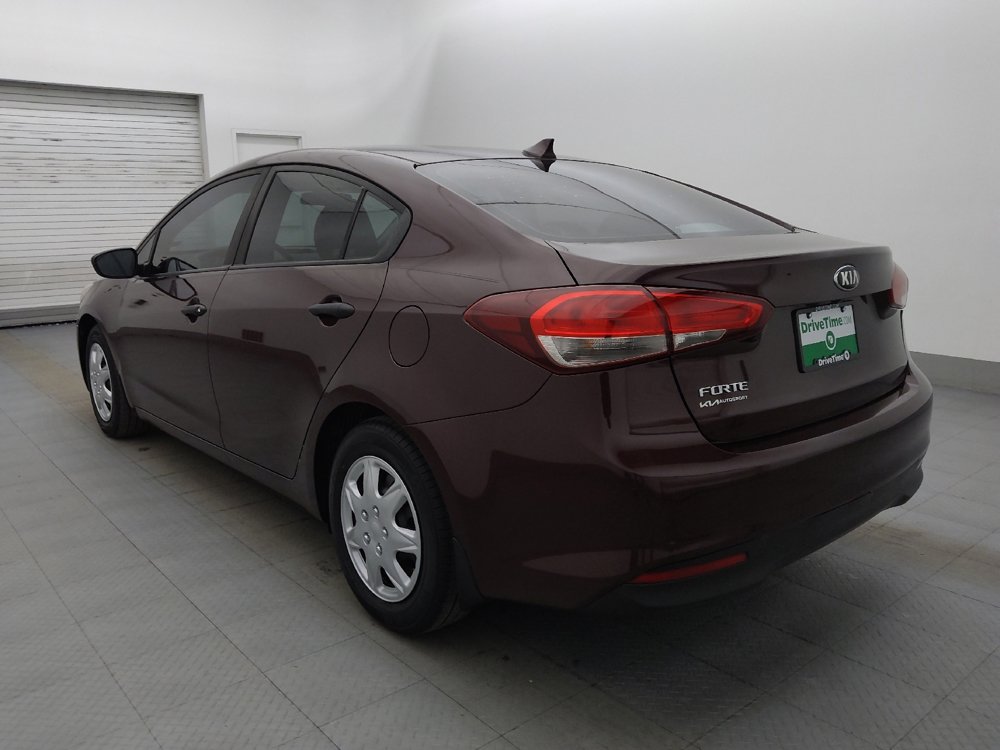 Used 2017 Kia Forte LX w/ LX Popular Package image 5
