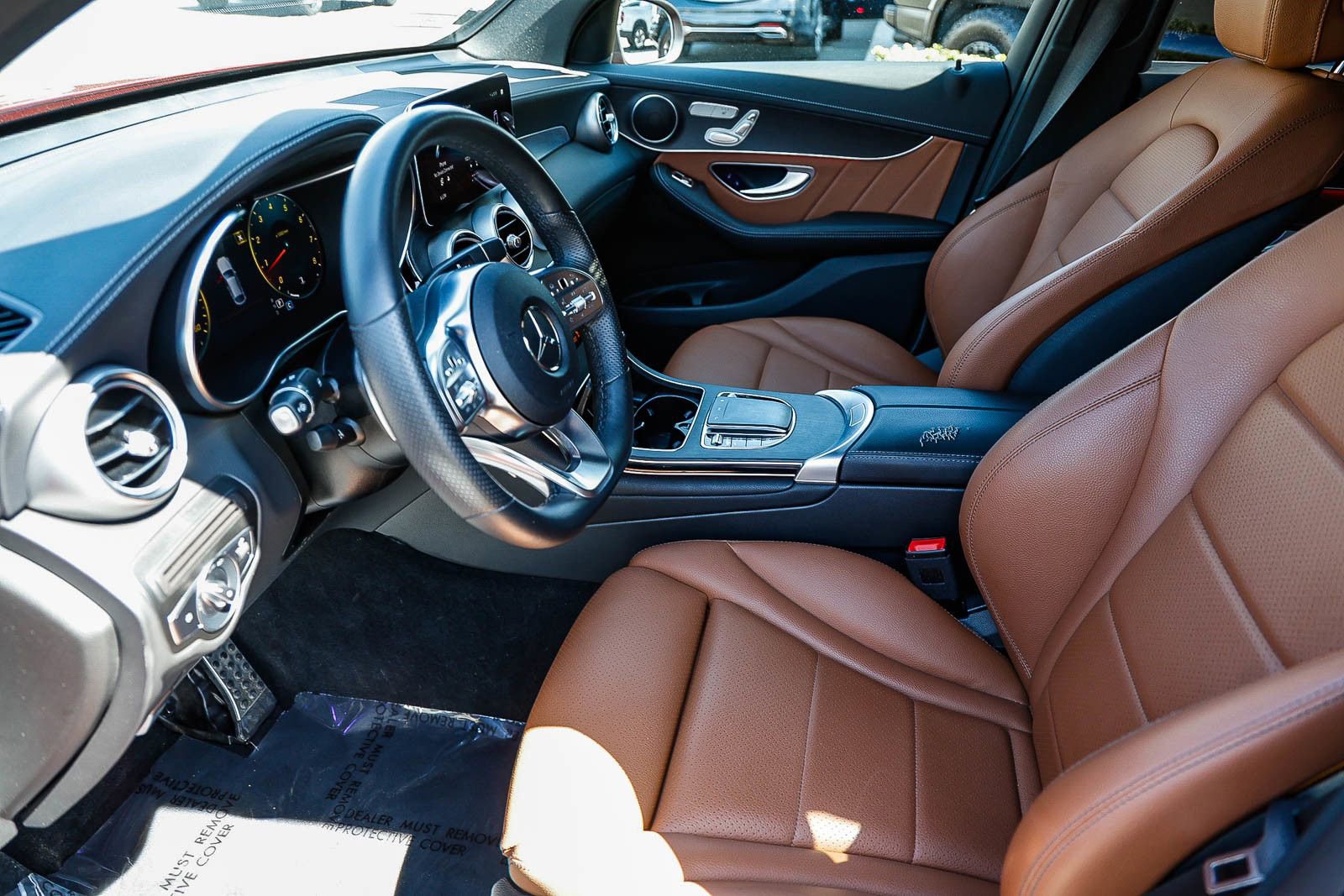 Used 2022 Mercedes-Benz GLC 300 4MATIC Coupe image 19