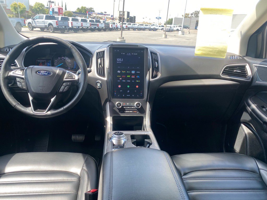 Used 2024 Ford Edge SEL image 15