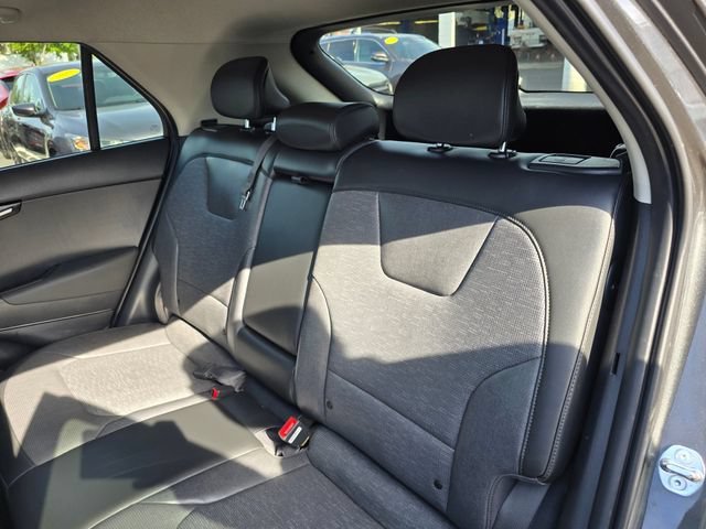 Certified 2023 Kia Niro Wave FWD image 19