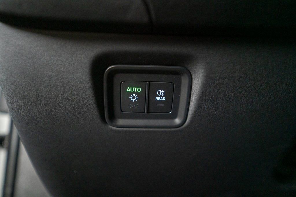 New 2026 Porsche Cayenne GTS image 30