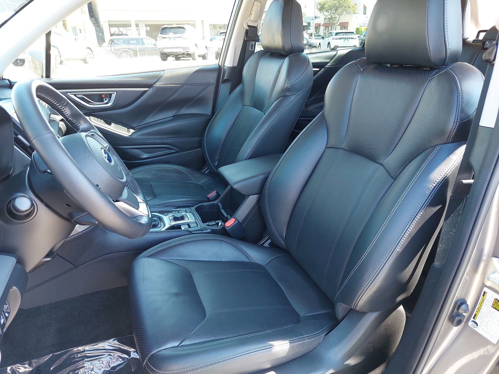 Used 2020 Subaru Forester Limited image 15