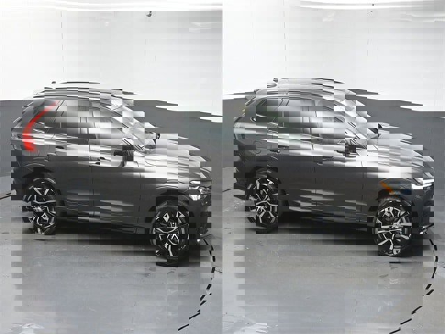 Certified 2023 Volvo XC60 B5 Plus image 49