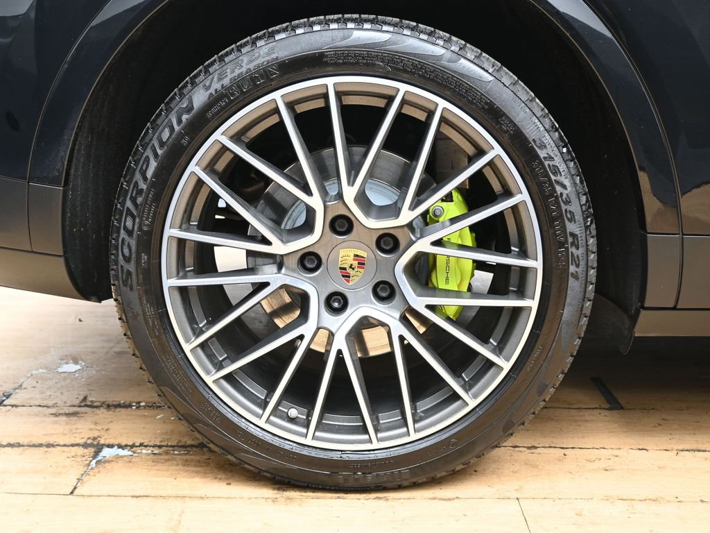 Used 2019 Porsche Cayenne E-Hybrid AWD/4WD image 13
