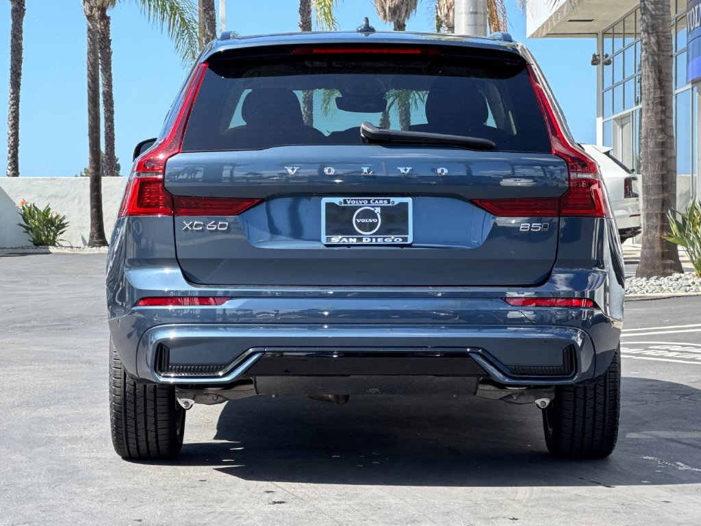Certified 2026 Volvo XC60 B5 Plus AWD/4WD image 4
