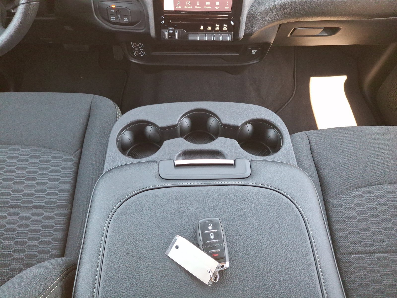 New 2026 RAM 2500 Tradesman AWD/4WD image 12