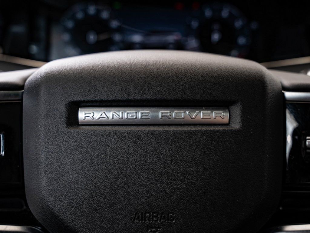 Used 2023 Land Rover Range Rover Evoque R-Dynamic SE AWD/4WD image 31
