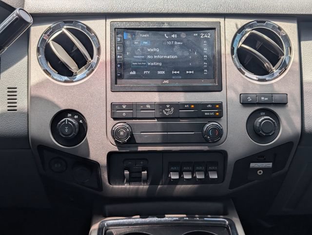 Used 2016 Ford F250 XLT w/ XLT Premium Package AWD/4WD image 18