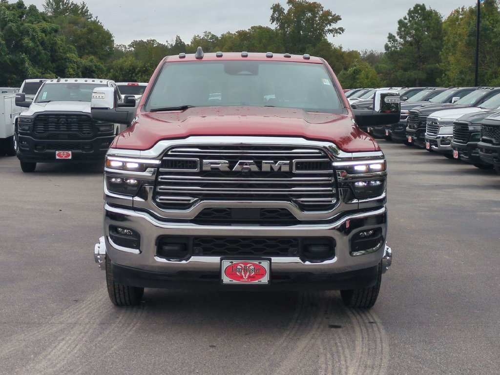 New 2026 RAM 3500 Laramie AWD/4WD image 9