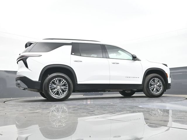 Used 2025 Chevrolet Traverse LT w/ Driver Confidence Package AWD/4WD image 51