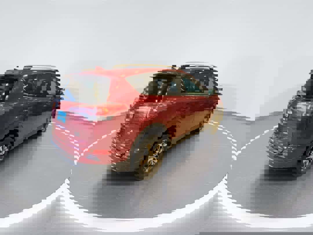 Used 2018 Toyota RAV4 XLE image 8