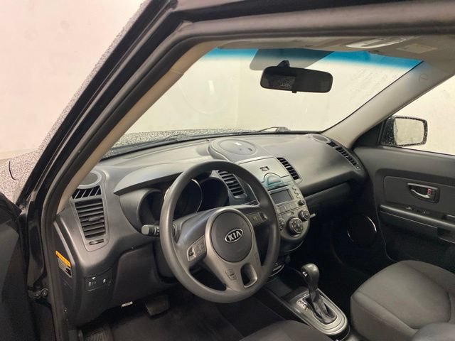 Used 2011 Kia Soul + FWD image 7