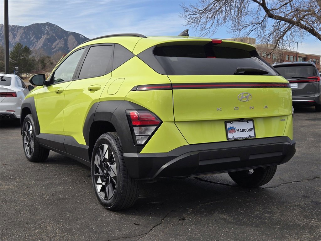 Used 2025 Hyundai Kona SEL image 4