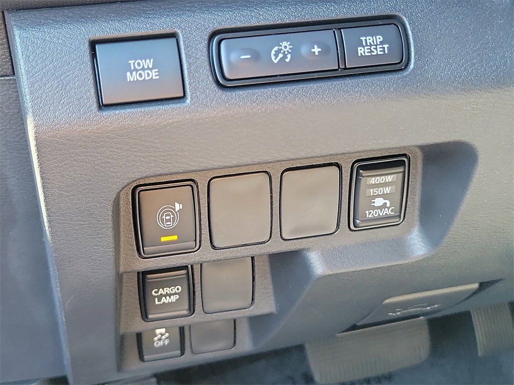 Certified 2023 Nissan Frontier SV w/ SV Convenience Package image 12