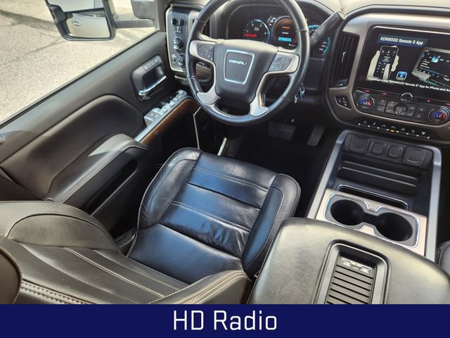 Used 2018 GMC Sierra 2500 Denali w/ Duramax Plus Package AWD/4WD image 13