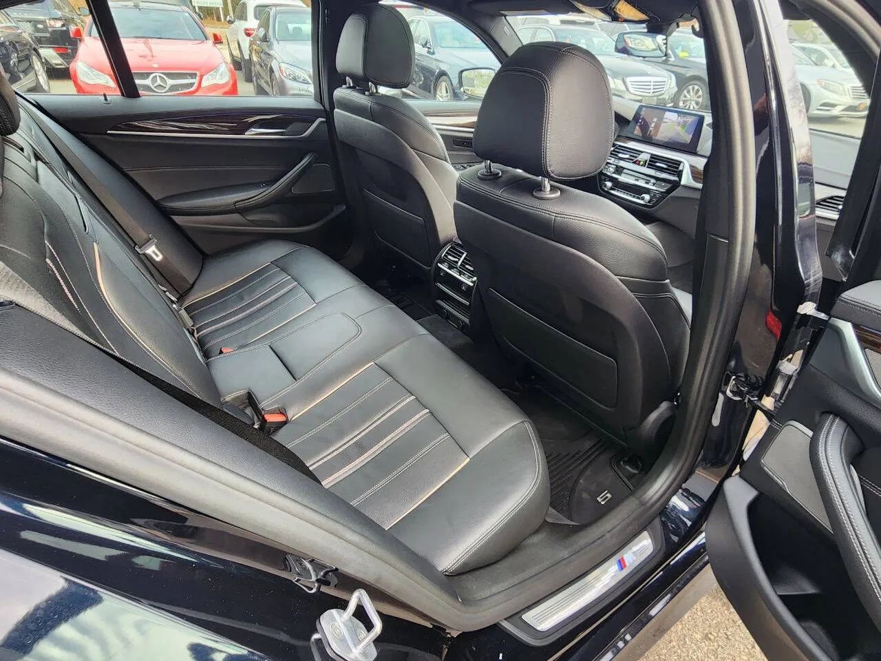 Used 2018 BMW 540i xDrive 540i xDrive Sedan 4D image 12