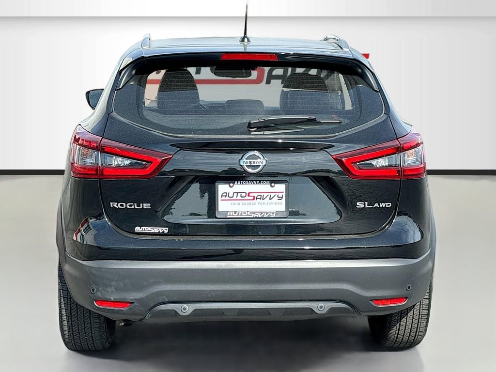 Used 2022 Nissan Rogue Sport SL w/ Premium Package image 6