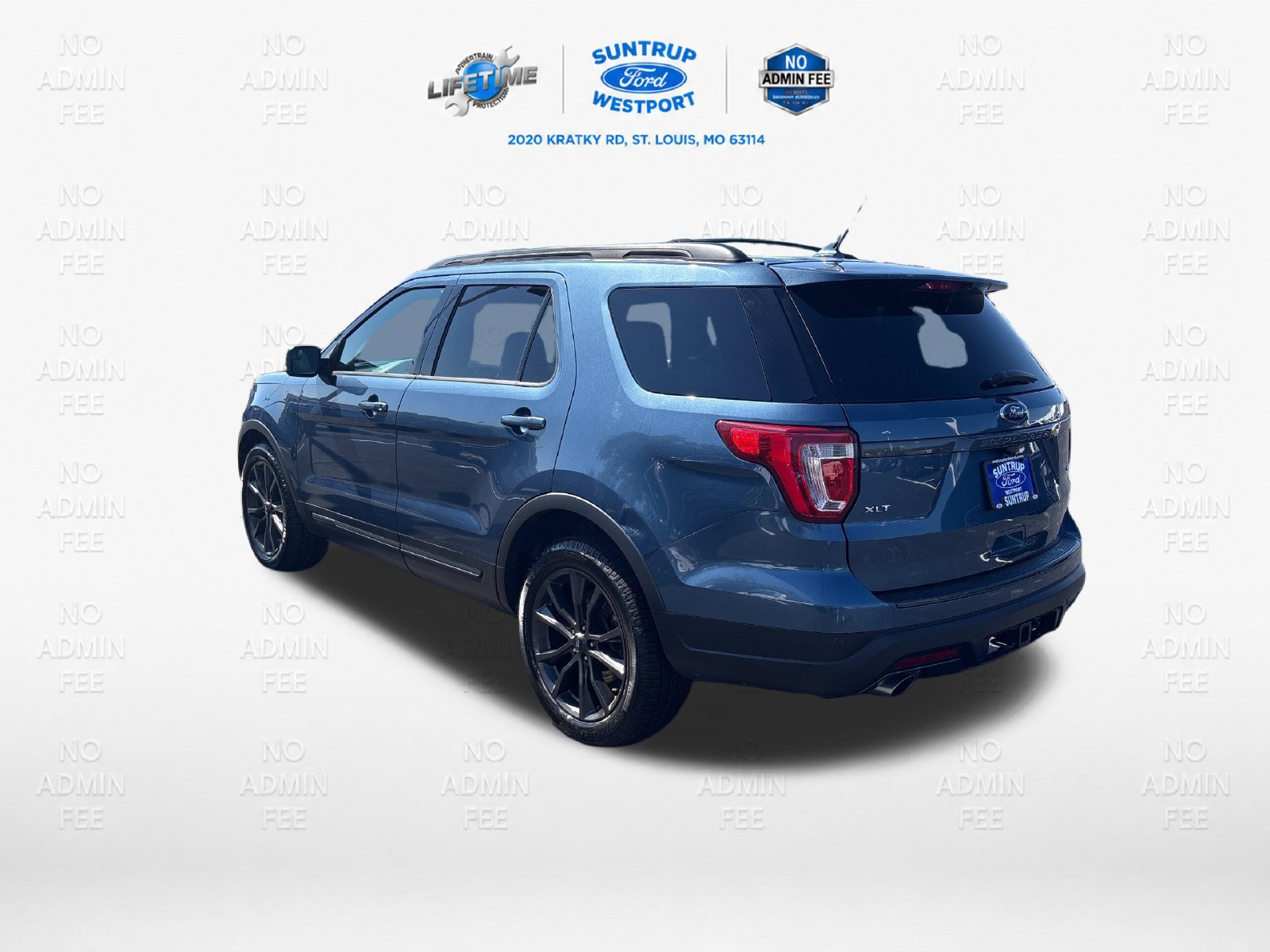 Used 2018 Ford Explorer XLT w/ Equipment Group 202A AWD/4WD image 3