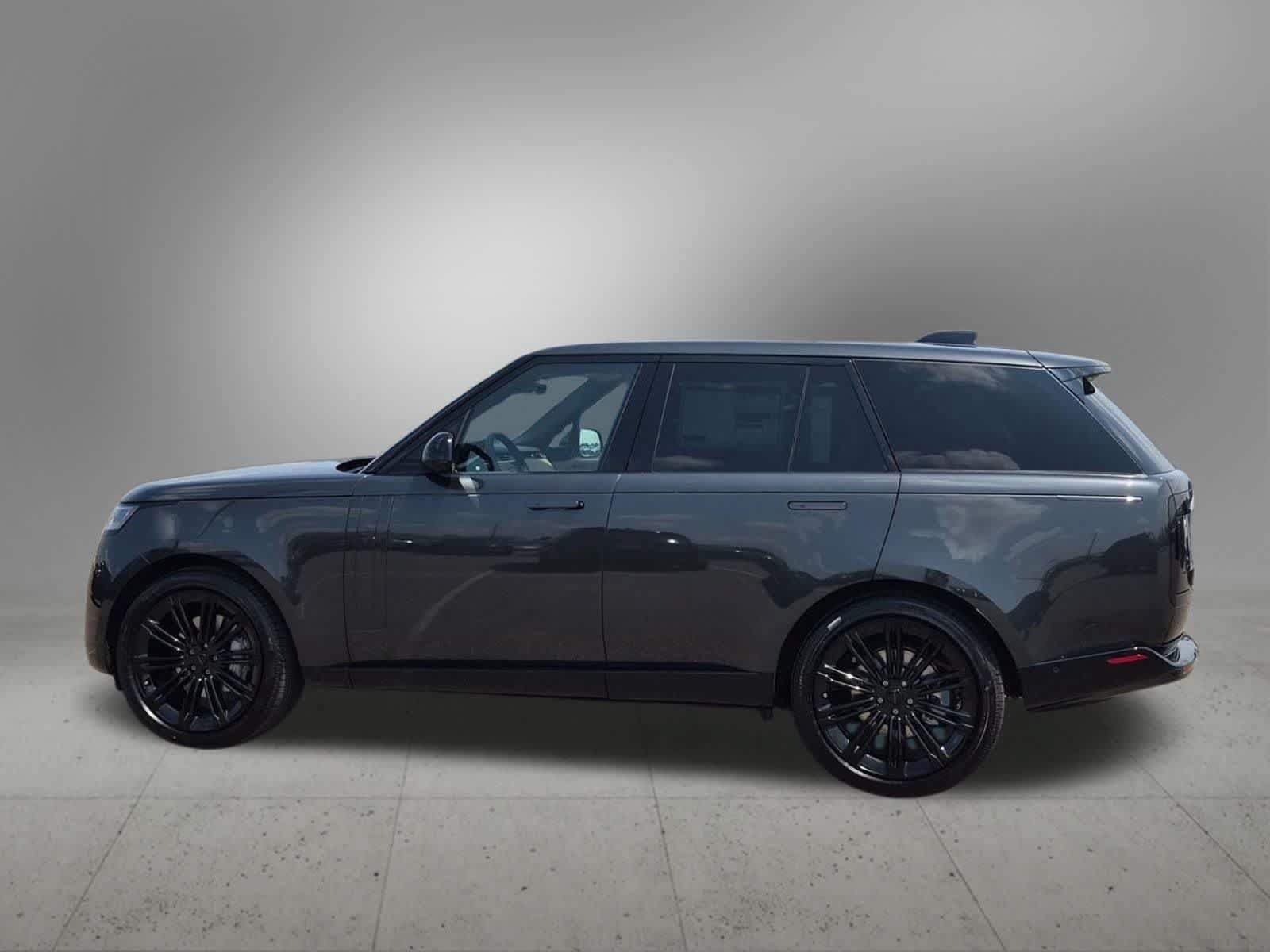 New 2026 Land Rover Range Rover SE AWD/4WD image 3