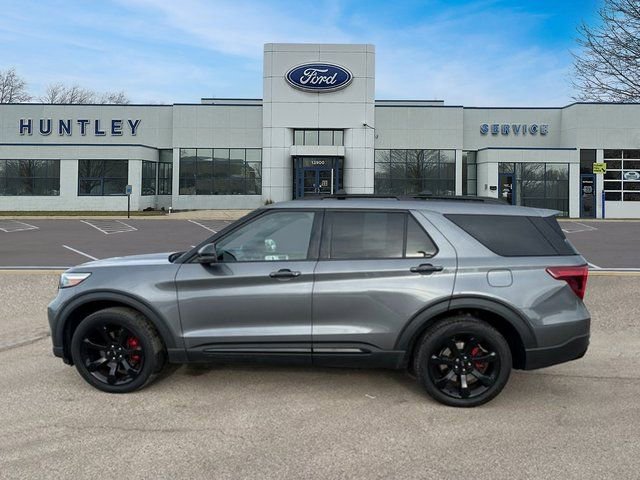 Used 2022 Ford Explorer ST w/ Equipment Group 401A image 7