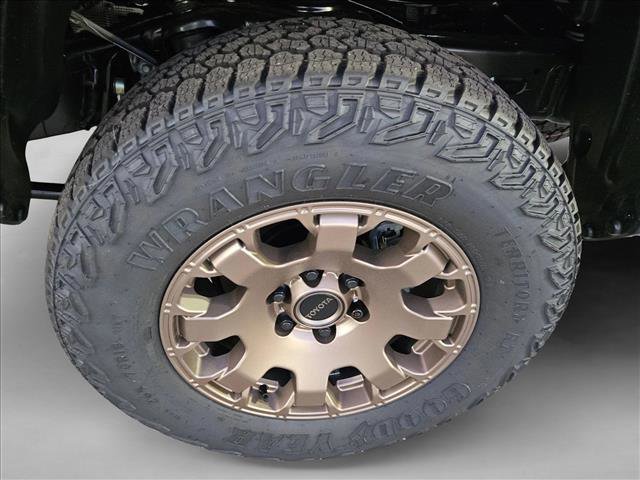 New 2025 Toyota Tacoma Trailhunter Hybrid image 10