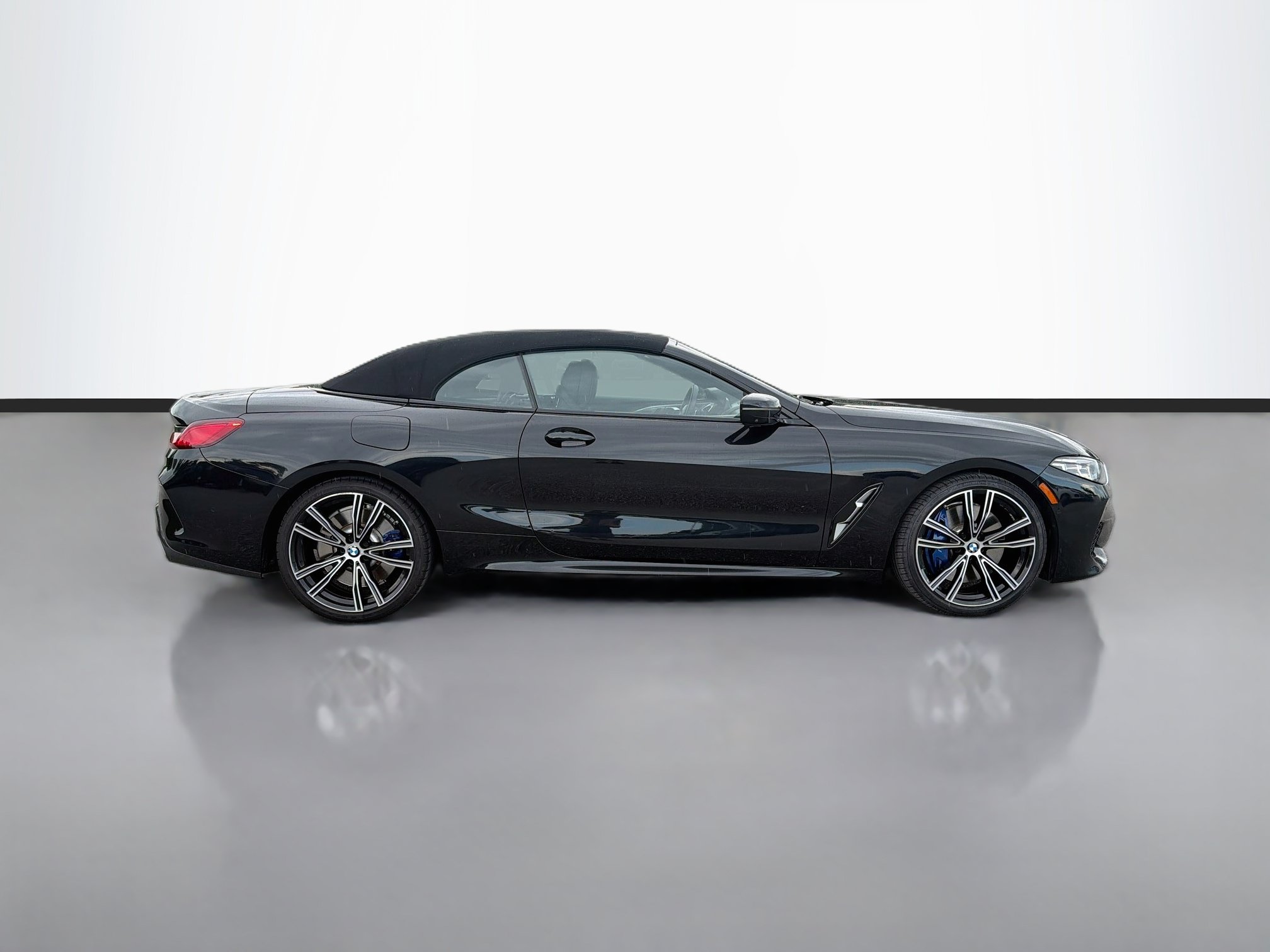 Used 2022 BMW 840i Convertible RWD image 6