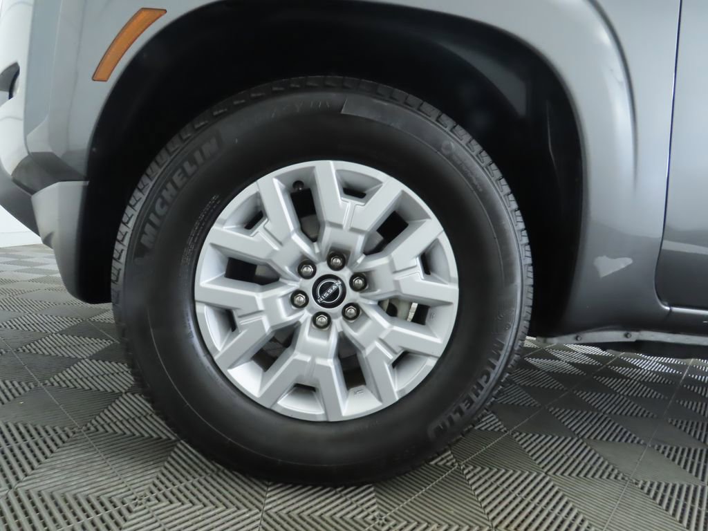 Used 2022 Nissan Frontier SV image 30