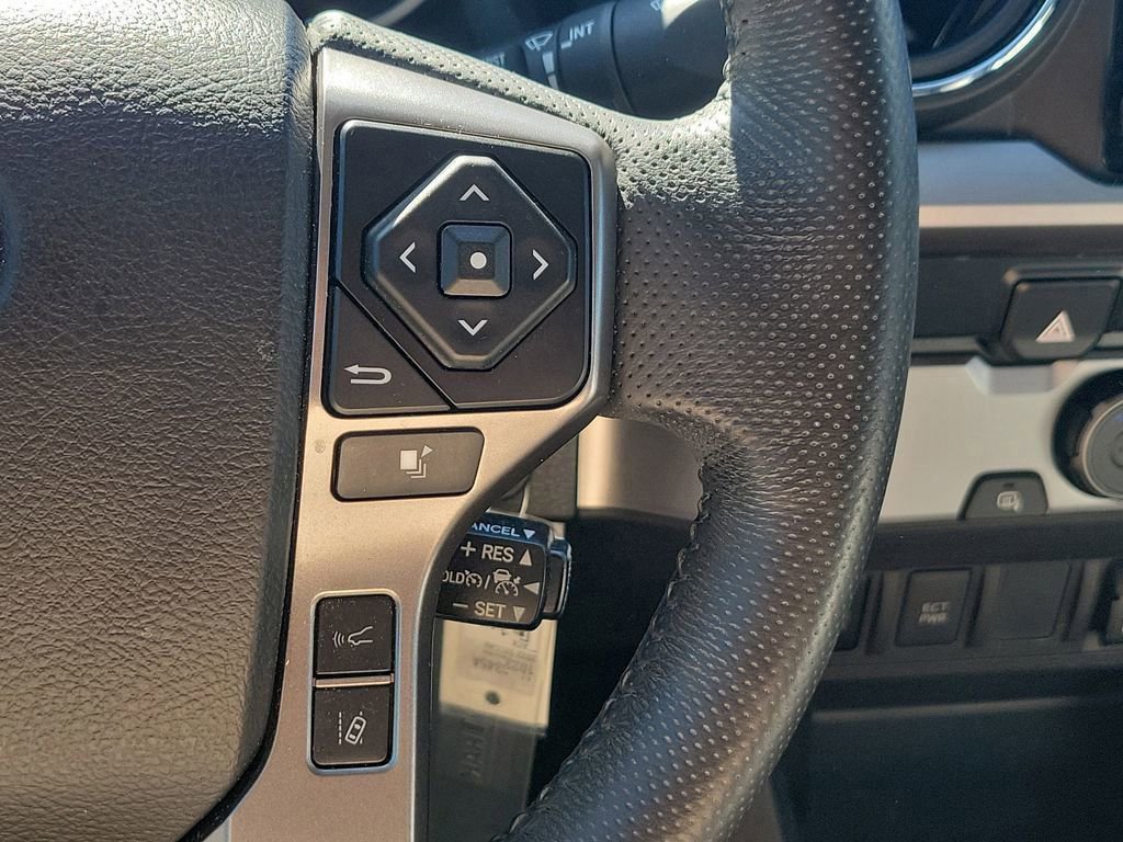 Certified 2022 Toyota Tacoma SR5 image 26
