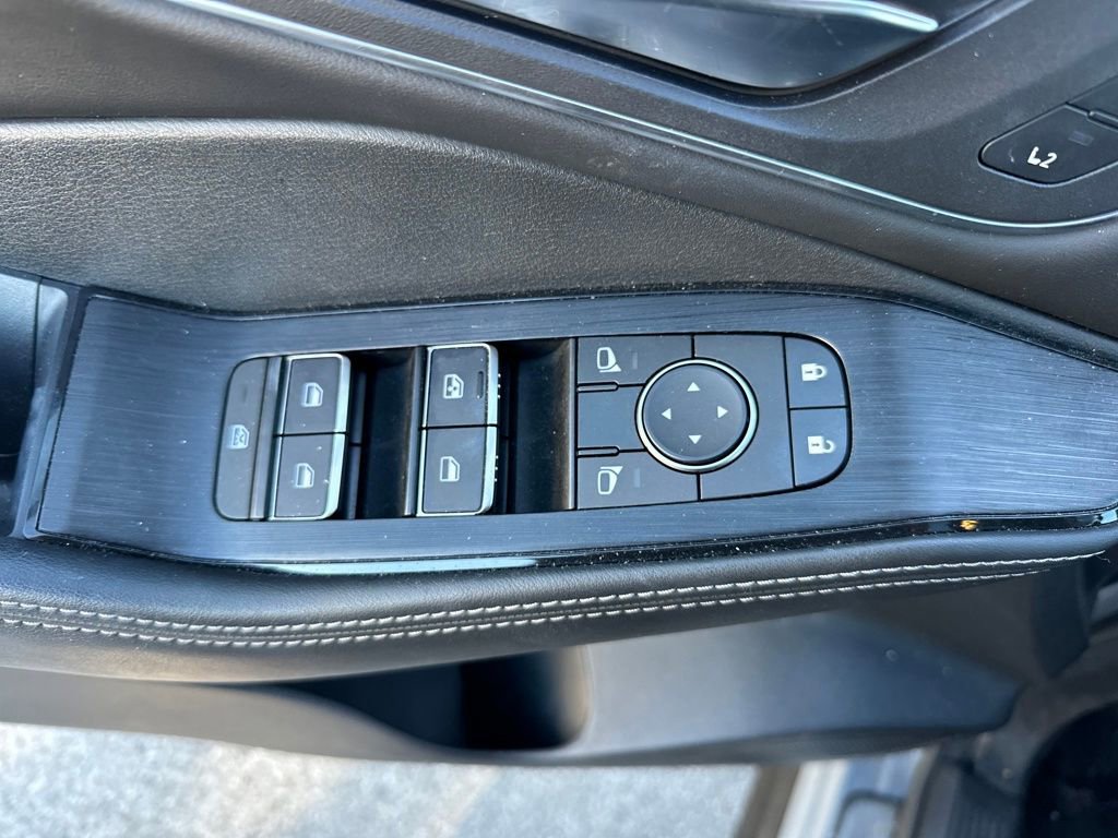 Used 2023 Nissan Rogue Platinum w/ Platinum Premium Package image 34