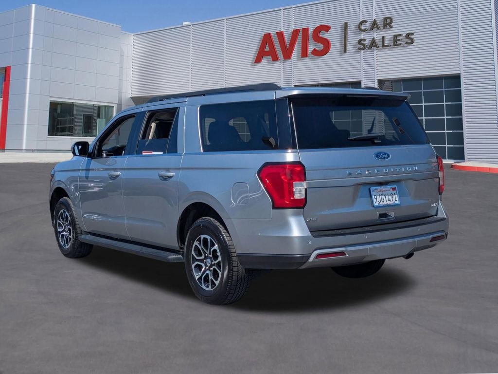 Used 2024 Ford Expedition Max XLT image 7