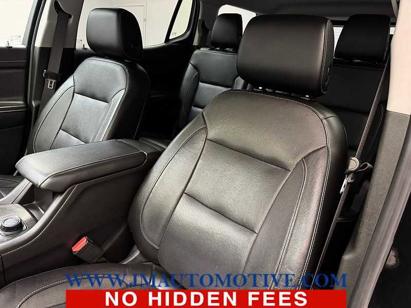 Used 2019 GMC Acadia SLT image 13