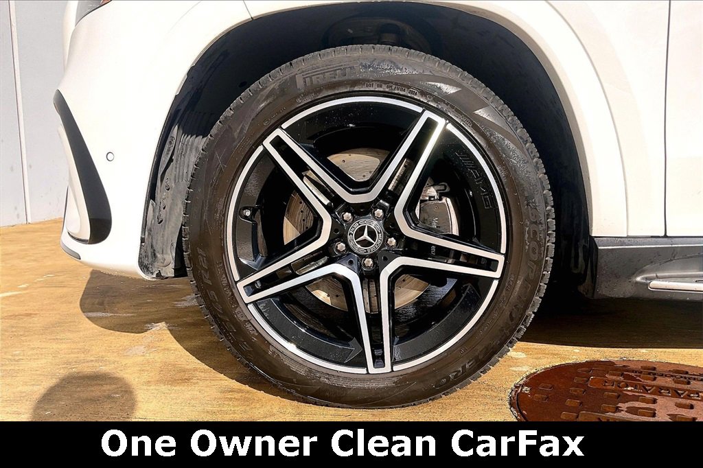 Used 2024 Mercedes-Benz GLS 450 4MATIC image 10