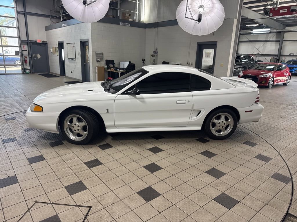 Used 1994 Ford Mustang Cobra image 4