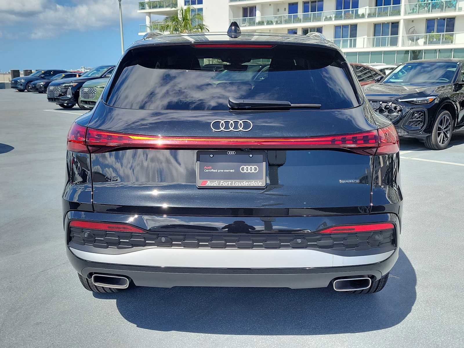 Certified 2025 Audi Q5 Premium Plus w/ Premium Plus AWD/4WD image 5