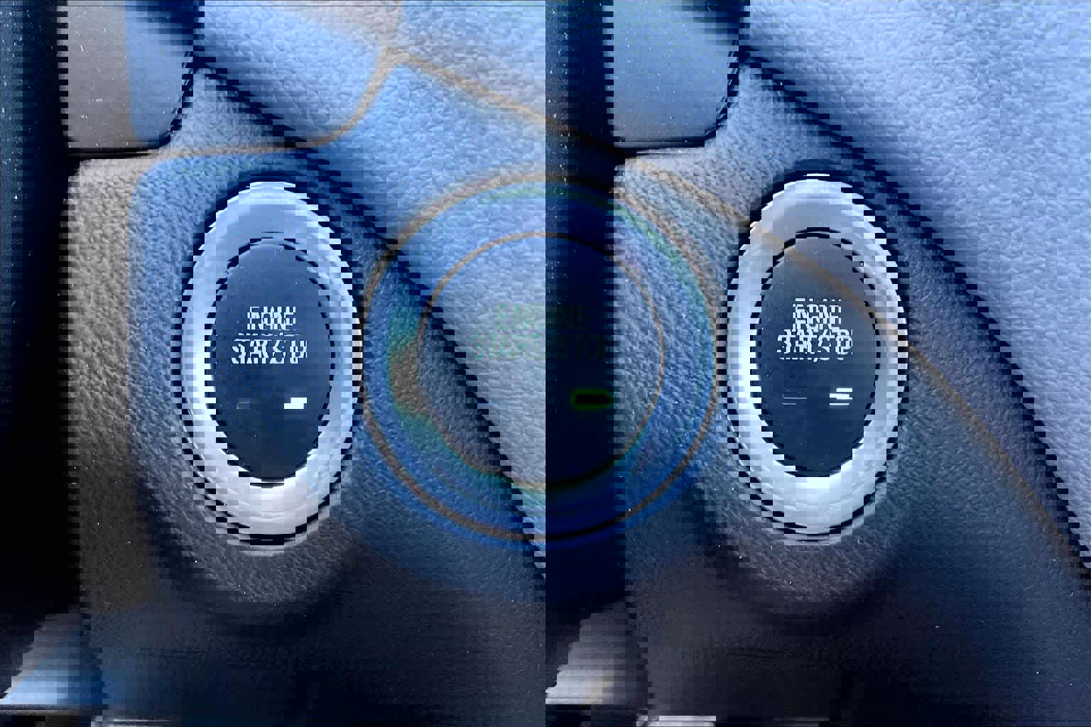 Used 2021 Chevrolet Equinox LS w/ LS Convenience Package image 34