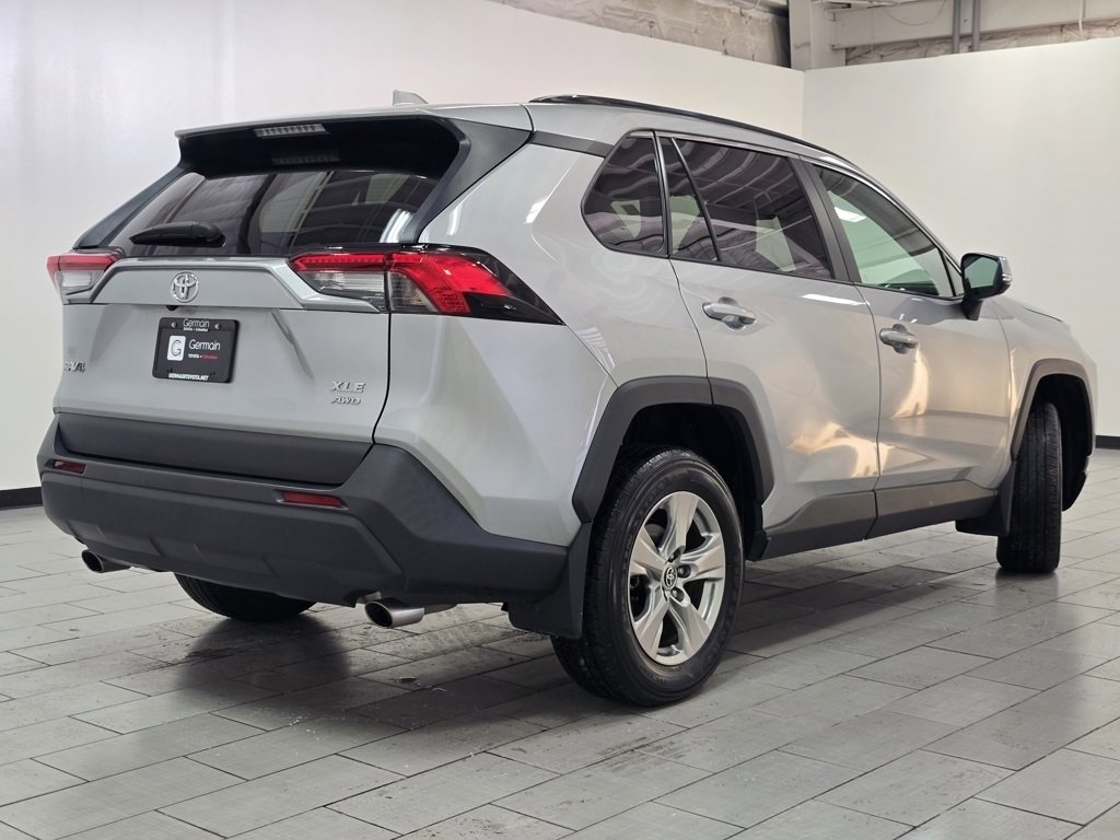 Used 2022 Toyota RAV4 XLE image 14
