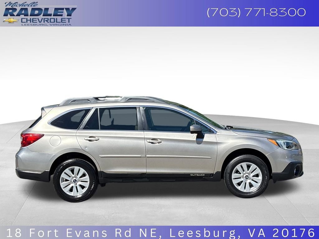 Used 2017 Subaru Outback 2.5i Premium AWD/4WD image 7