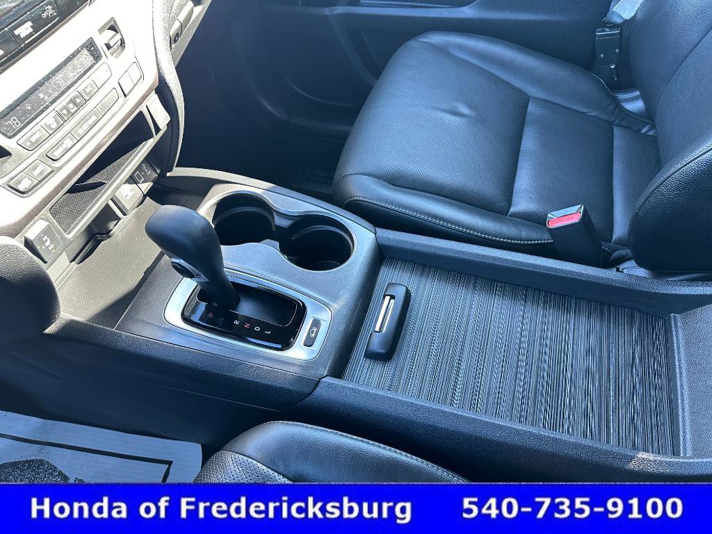 Certified 2018 Honda Ridgeline RTL-T image 18