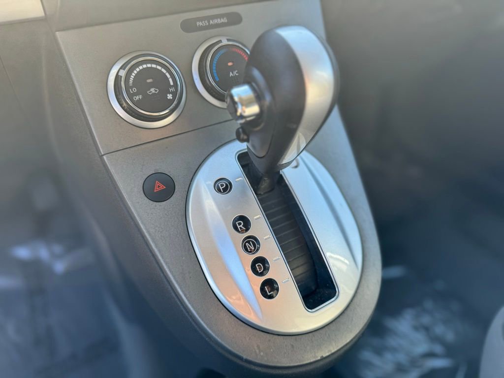 Used 2012 Nissan Sentra 2.0 SR image 26