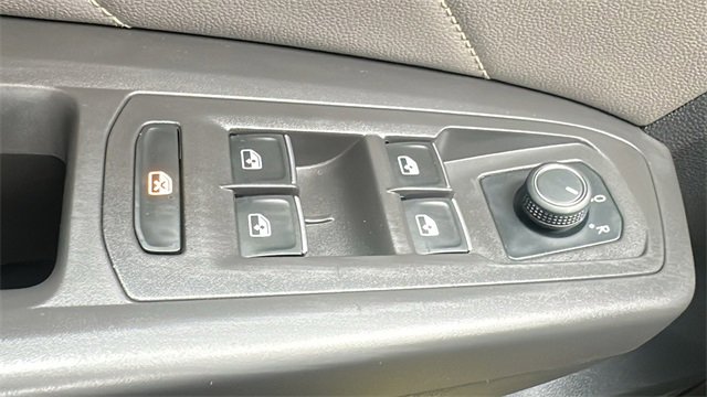 Used 2022 Volkswagen Atlas SE image 21