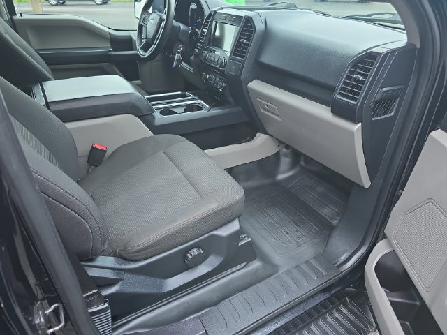 Used 2017 Ford F150 XL w/ Equipment Group 101A Mid AWD/4WD image 14