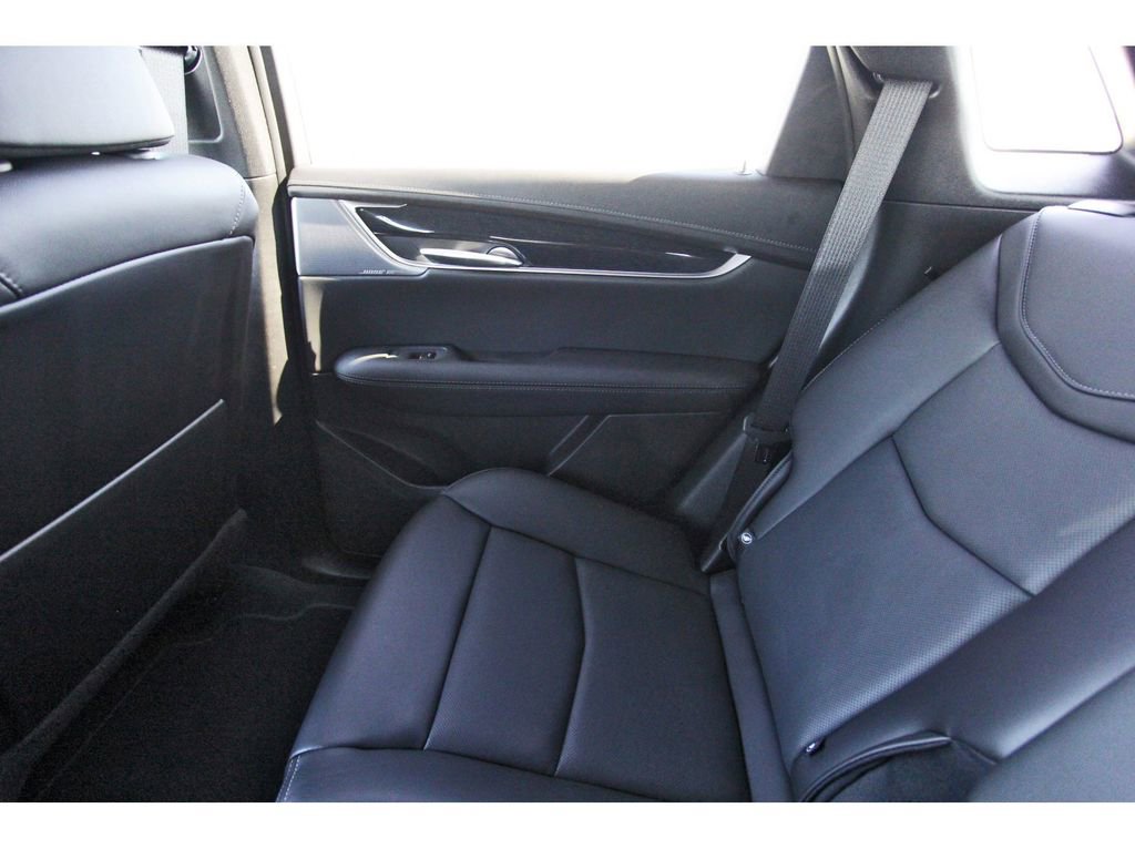 New 2025 Cadillac XT5 Premium Luxury image 12