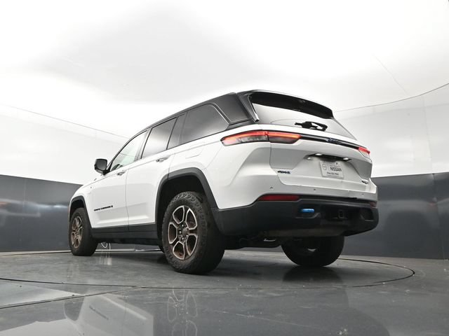 Used 2023 Jeep Grand Cherokee Trailhawk w/ Luxury Tech Group III AWD/4WD image 23
