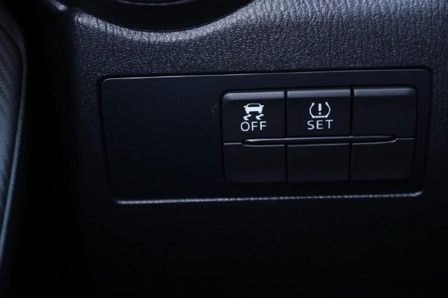 Used 2016 Scion iA FWD image 19